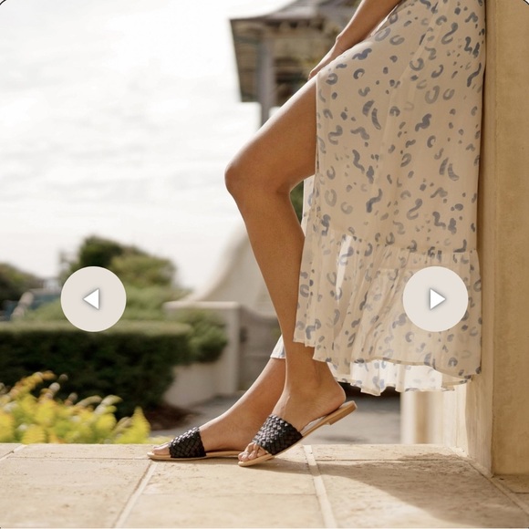 Nisolo Black Woven Sandals - Picture 6 of 10